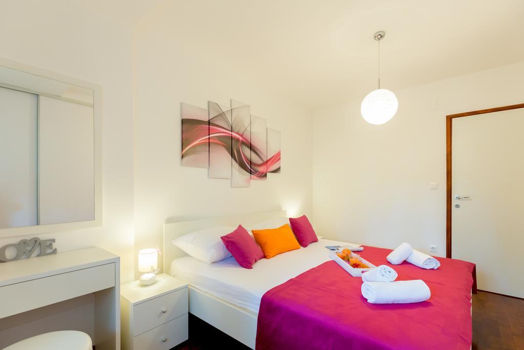 Leona & Borna'S Central Lapad Suites دوبروفينك المظهر الخارجي الصورة