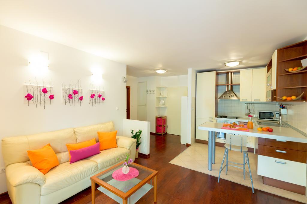 Leona & Borna'S Central Lapad Suites دوبروفينك المظهر الخارجي الصورة