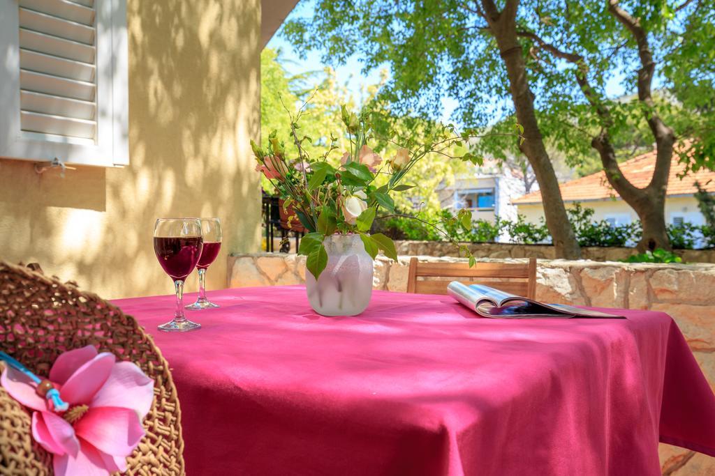Leona & Borna'S Central Lapad Suites دوبروفينك المظهر الخارجي الصورة