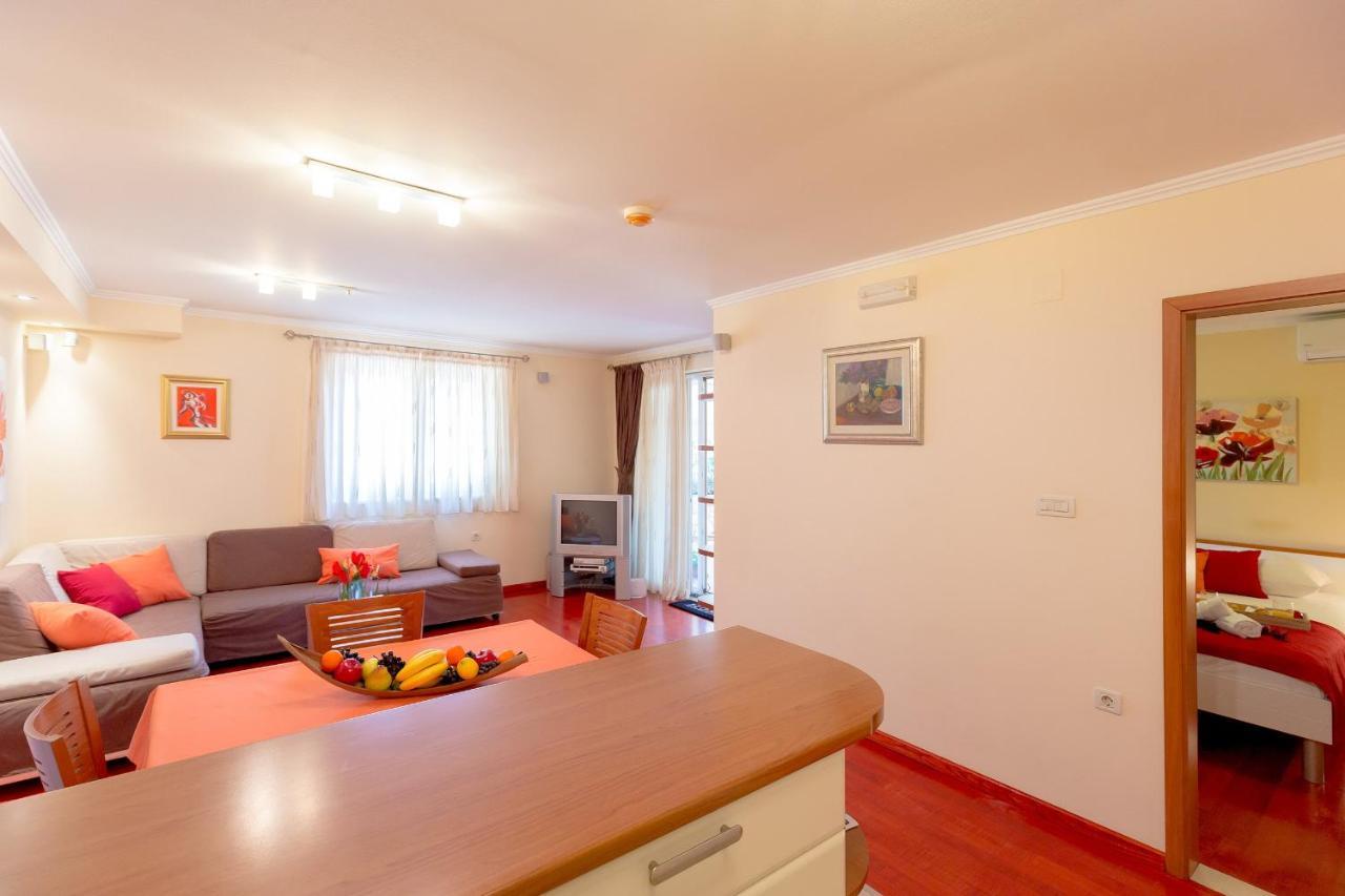 Leona & Borna'S Central Lapad Suites دوبروفينك المظهر الخارجي الصورة