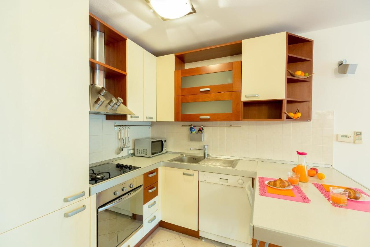 Leona & Borna'S Central Lapad Suites دوبروفينك المظهر الخارجي الصورة