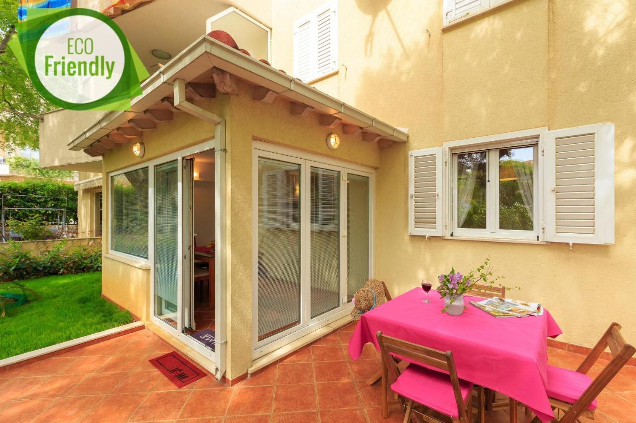 Leona & Borna'S Central Lapad Suites دوبروفينك المظهر الخارجي الصورة